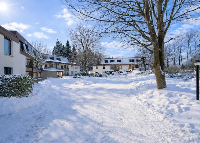 Appartamento Osternest - Gemuetlich, Familienfreundlich, Pool, Sauna, Elektrokamin, Wlan Nahe Dem Skiliftkarussell Winterberg